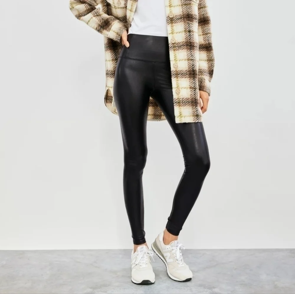 Wilfred Free Daria Pant High-Rise Vegan Leather Faux Black Shiny Leggings Small - Picture 1 of 11